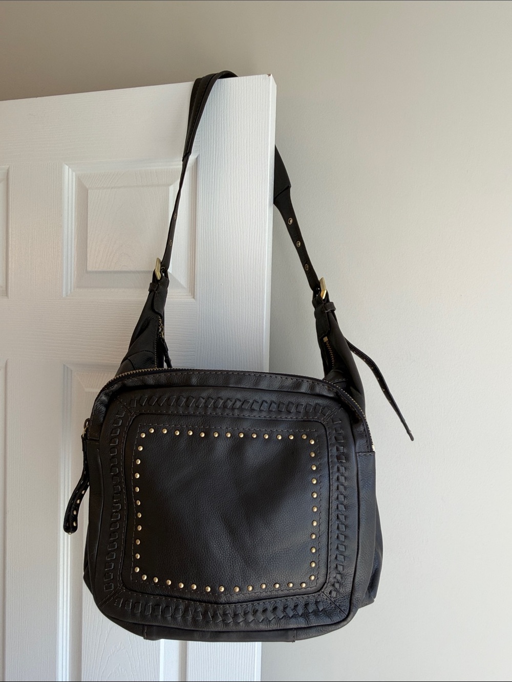 Oryany Crossbody Leather Handbag - excellent condition immaculate inside